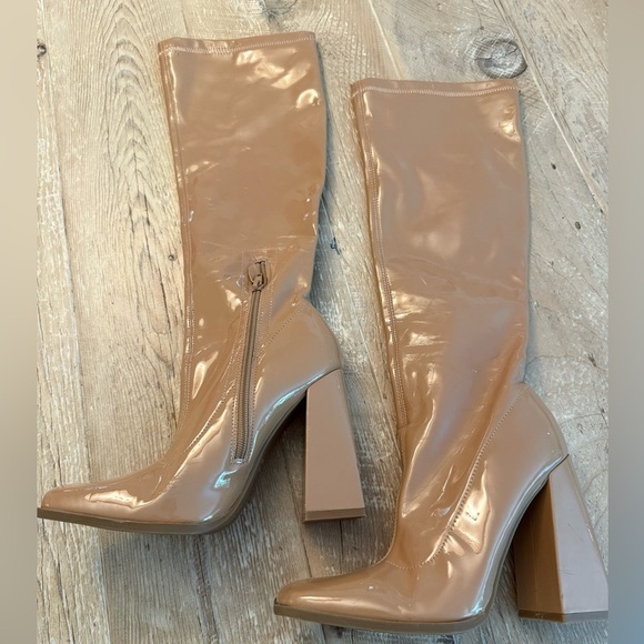 Faux leather knee high boots Forever 21 size 8 - Picture 4 of 7